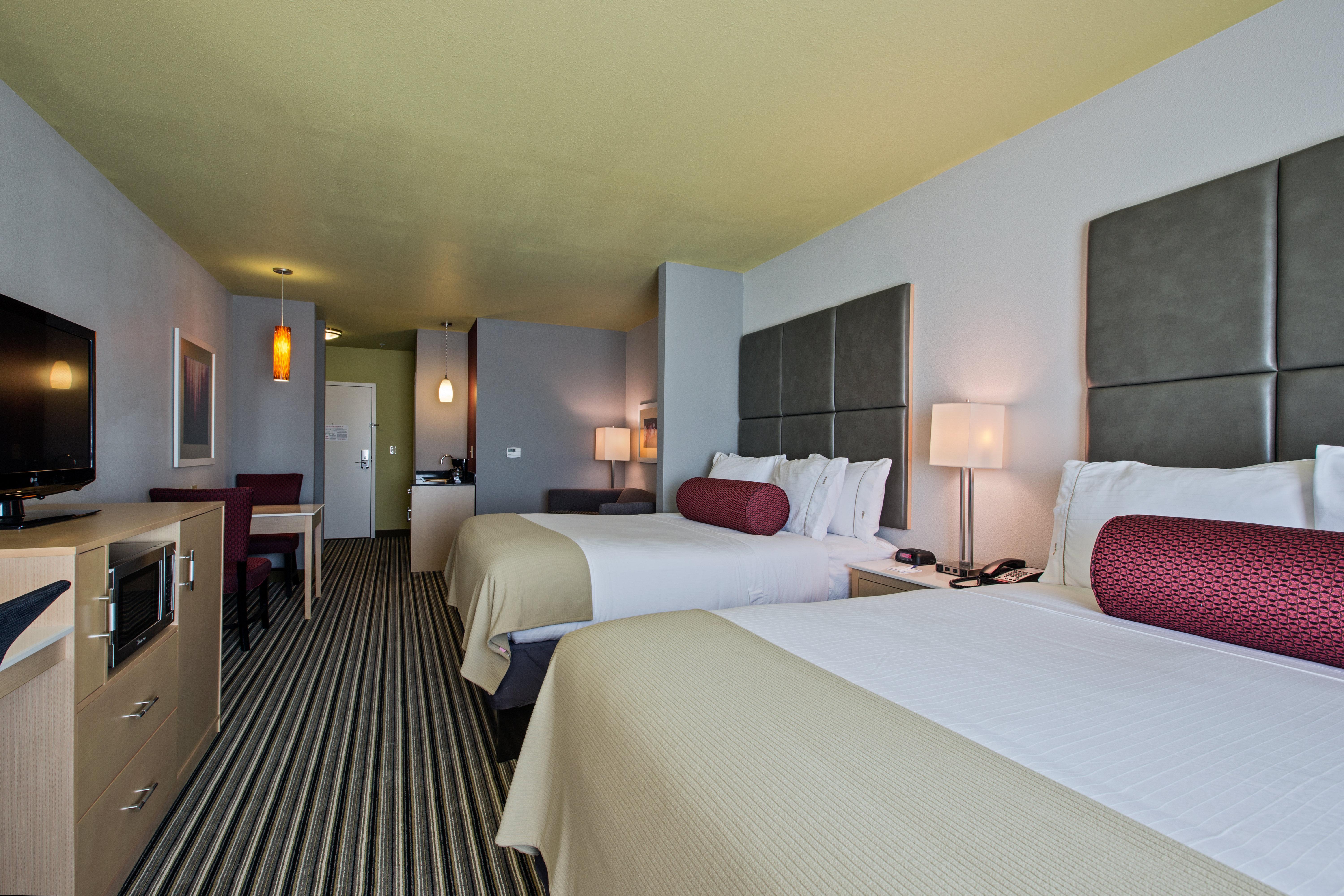 Express & By Ihg 3*