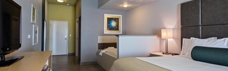 Express & By Ihg 3*